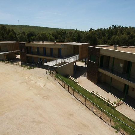 Apartamentos Villa Vacacional Castuera Εξωτερικό φωτογραφία